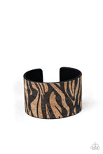 Load image into Gallery viewer, Zebra Zone Black Bracelet
