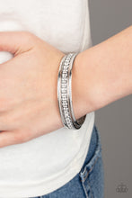 Load image into Gallery viewer, Flawless Flaunter White Bracelet
