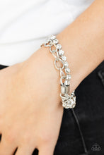 Load image into Gallery viewer, Glamour Grid White Bracelet
